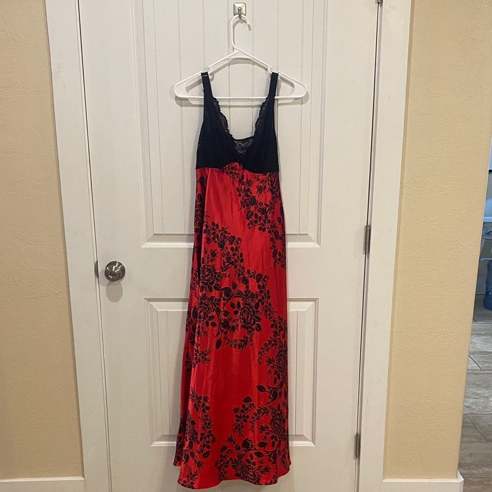 Brand New Elegant Red and Black lingerie Floral Dress